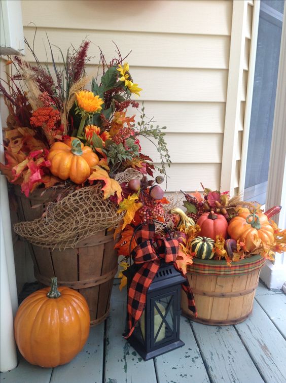 Jesenné dekorácie do záhrady aj do bytu